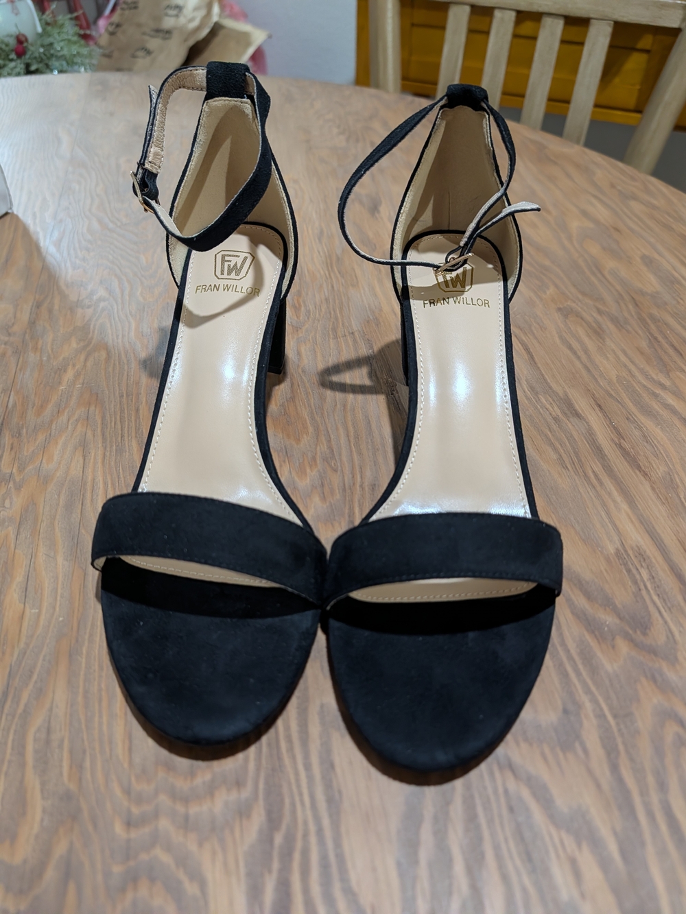Fran Willor Black Open-Toe Ankle-Strap Block Heels Size 9